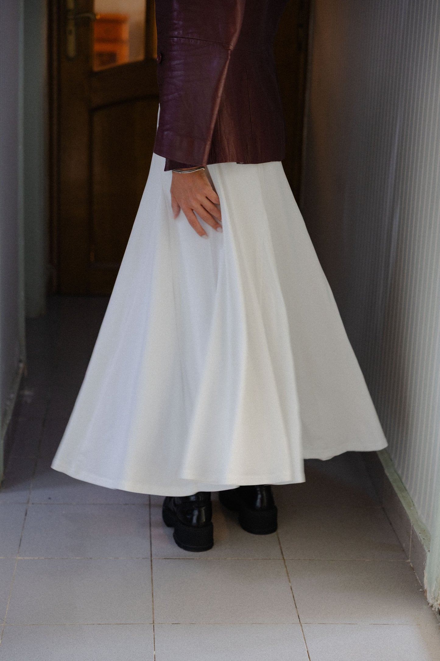 Elyanna lined skirt in ice white