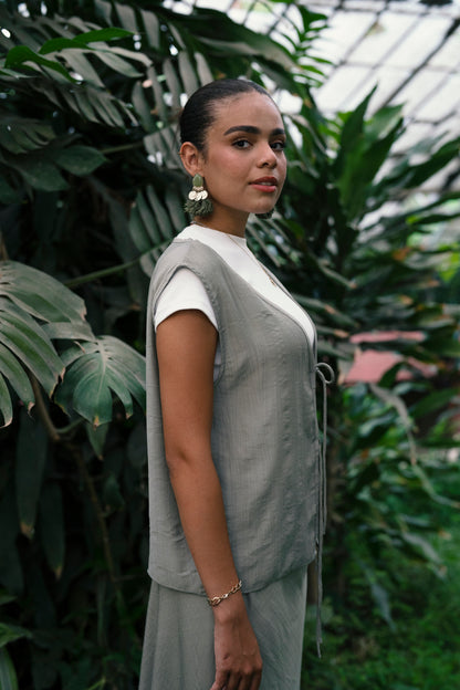 Laia Vest in Matcha