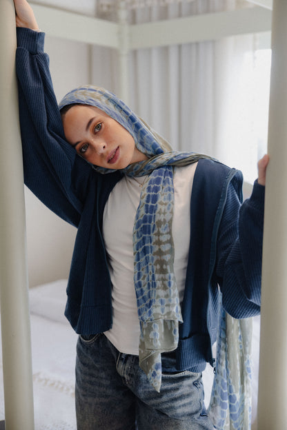 Aura jacket in Midnight green