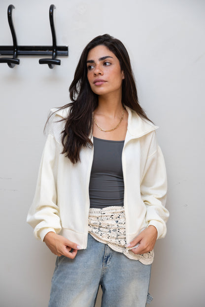 Aura jacket in coconut white